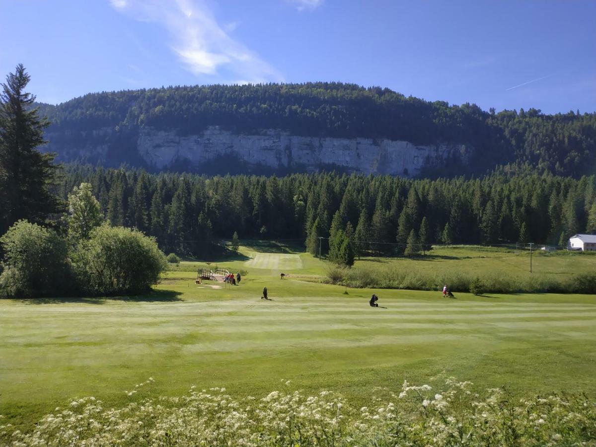 Apartament Les Chamois Lajoux Zewnętrze zdjęcie